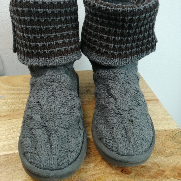 Ugg boots - Picture 2 of 10